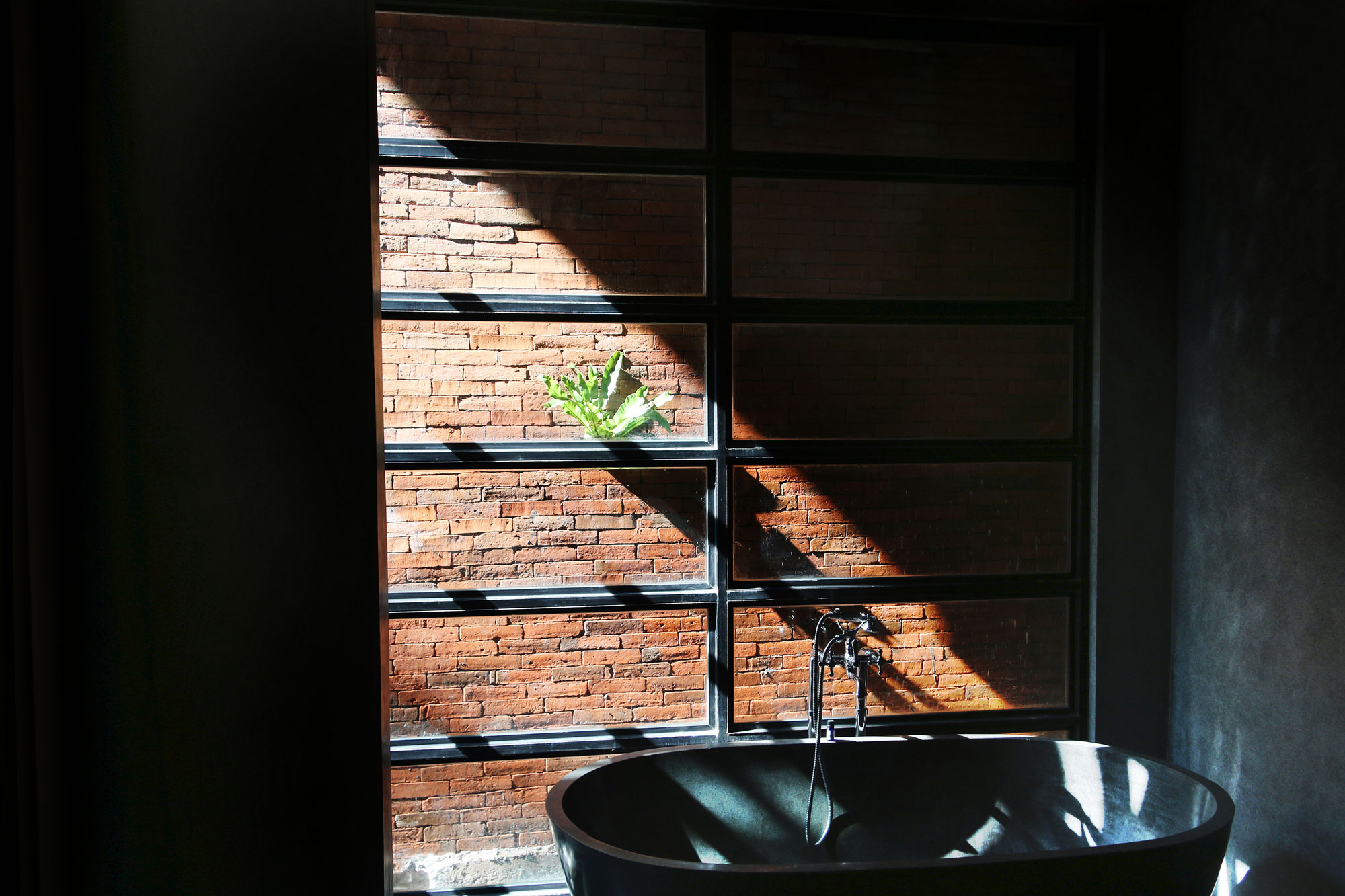 A Contemporary Home with Suspended Spiral Staircase in Bali, Indonesia by Alexis Dornier (24)