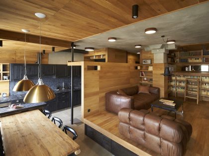A Cozy and Unique Apartment with Plenty of Wood Elements in Moscow by Alexei Rosenberg (1)