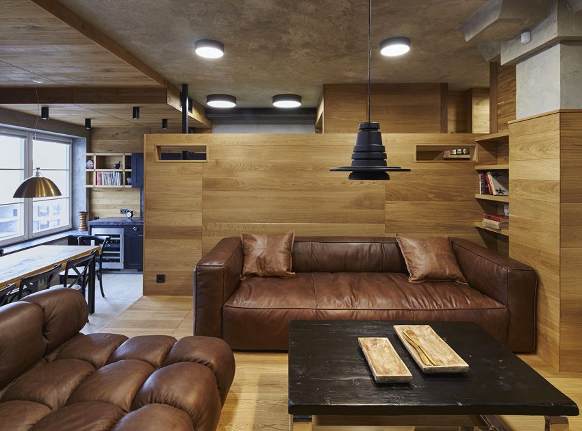 A Cozy and Unique Apartment with Plenty of Wood Elements in Moscow by Alexei Rosenberg (6)