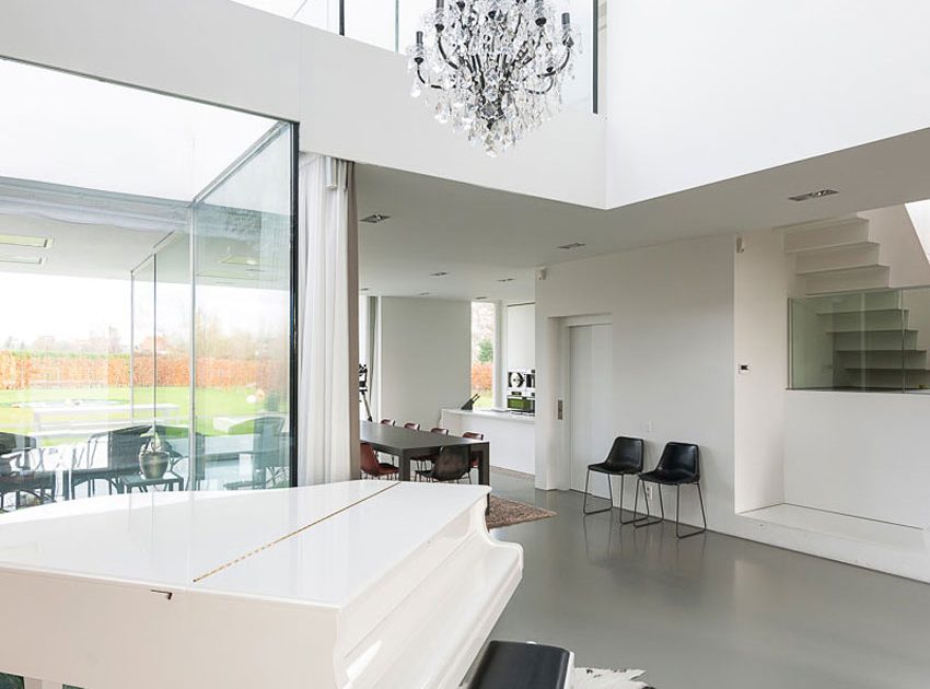 A Luminous Contemporary House with an Indoor Pool in Lint, Belgium by P8 Architecten (6)