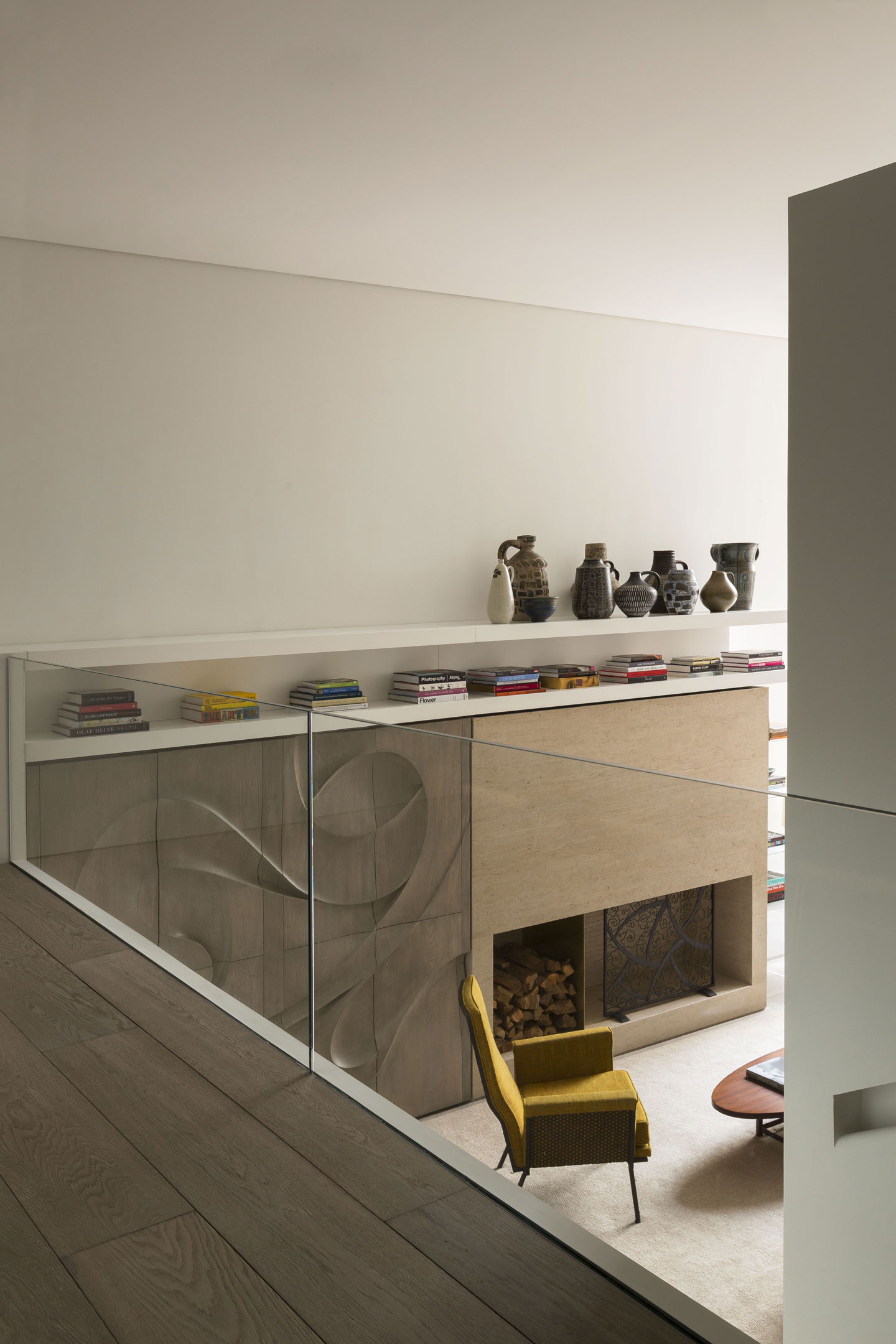 A Luminous and Airy Home with Exquisite and Cozy Atmosphere in New York City by Studio Arthur Casas (3)