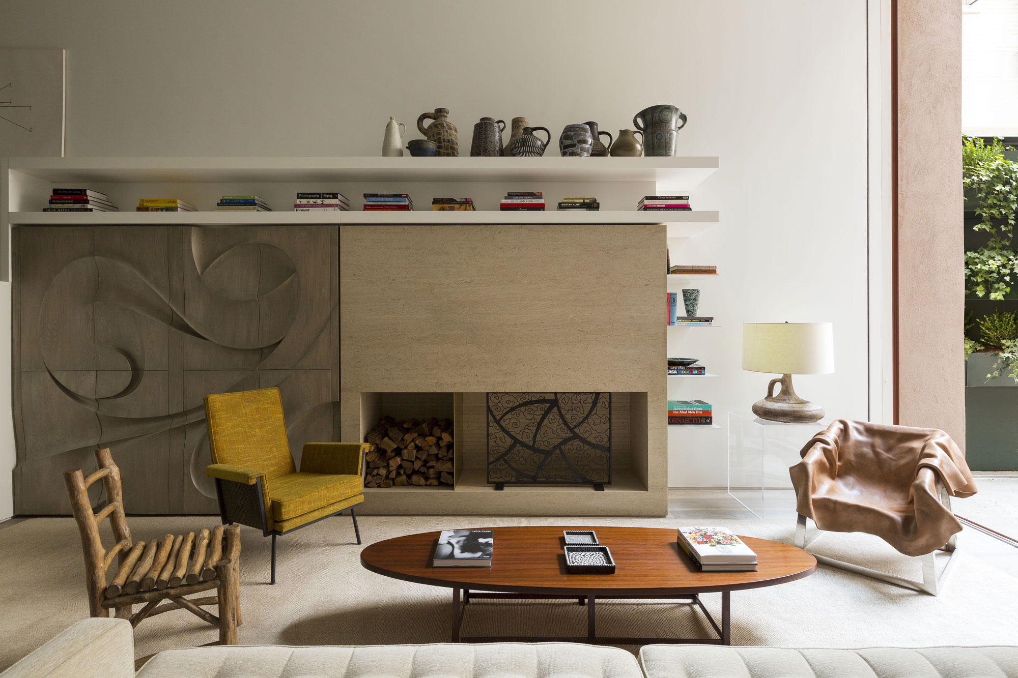 A Luminous and Airy Home with Exquisite and Cozy Atmosphere in New York City by Studio Arthur Casas (6)