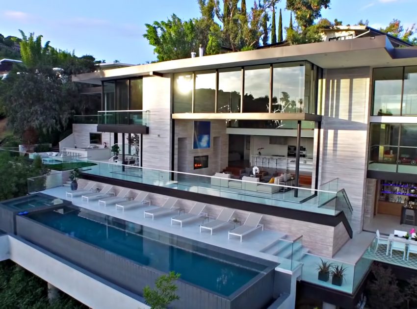 A Luxurious Modern Home with Infinity Pool and Stunning City Views of Los Angeles by Evan Gaskin (1)