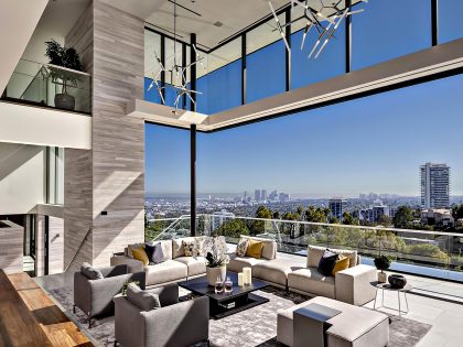 A Luxurious Modern Home with Infinity Pool and Stunning City Views of Los Angeles by Evan Gaskin (16)