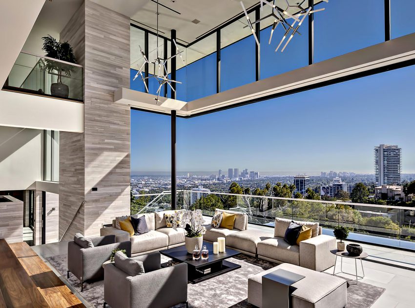 A Luxurious Modern Home with Infinity Pool and Stunning City Views of Los Angeles by Evan Gaskin (16)