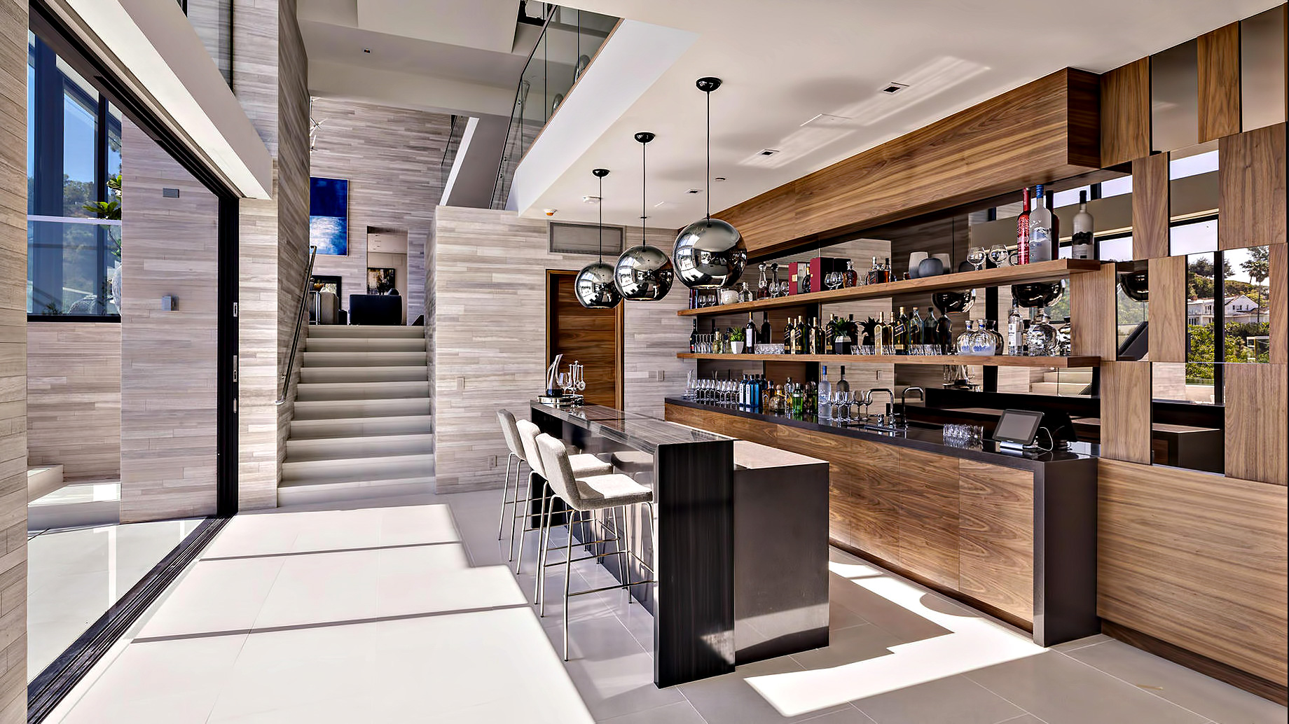 A Luxurious Modern Home with Infinity Pool and Stunning City Views of Los Angeles by Evan Gaskin (17)
