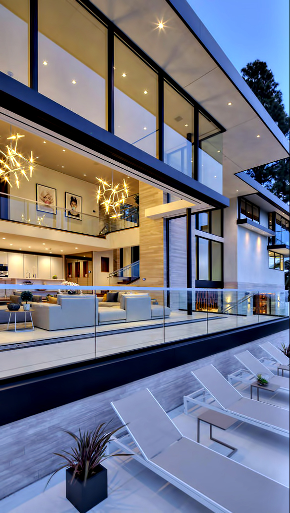A Luxurious Modern Home with Infinity Pool and Stunning City Views of Los Angeles by Evan Gaskin (33)