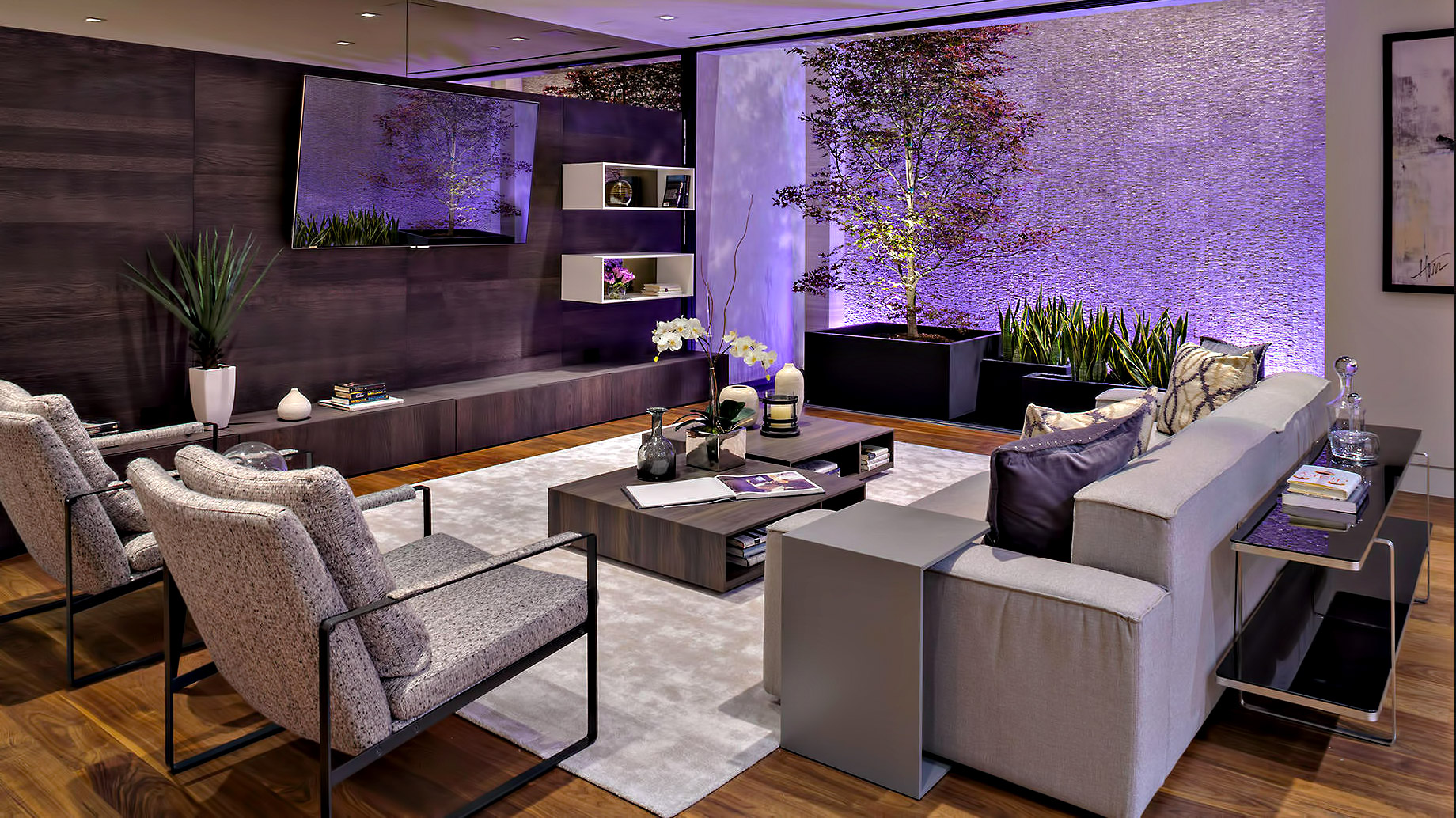 A Luxurious Modern Home with Infinity Pool and Stunning City Views of Los Angeles by Evan Gaskin (36)