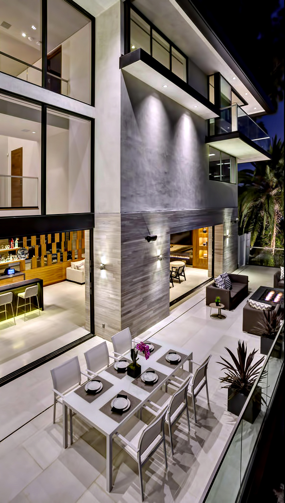 A Luxurious Modern Home with Infinity Pool and Stunning City Views of Los Angeles by Evan Gaskin (42)