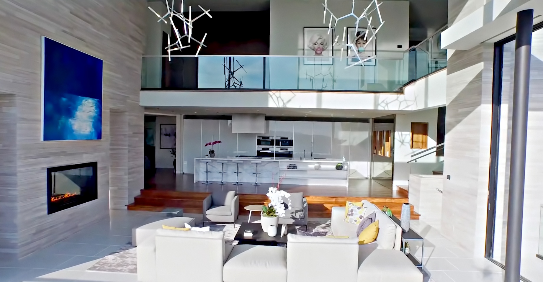 A Luxurious Modern Home with Infinity Pool and Stunning City Views of Los Angeles by Evan Gaskin (46)