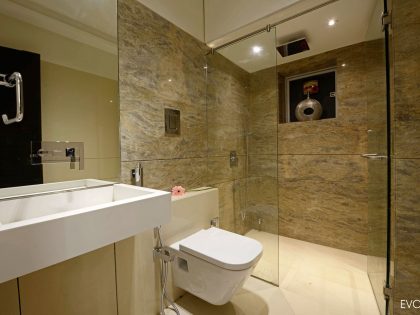A Luxurious Modern House with Striking and Comfortable Interiors in Mumbai,India by Evolve (10)
