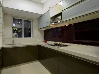 A Luxurious Modern House with Striking and Comfortable Interiors in Mumbai,India by Evolve (5)