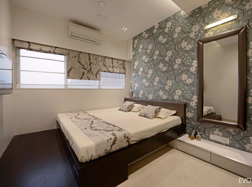 A Luxurious Modern House with Striking and Comfortable Interiors in Mumbai,India by Evolve (9)