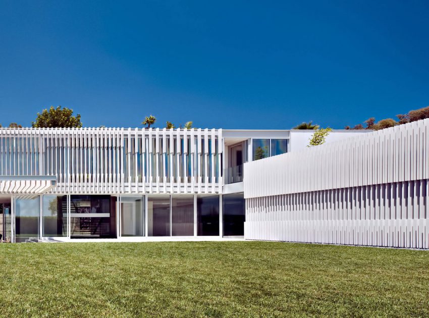 A Luxury Contemporary Home with Spectacular Views in Los Angeles, California by SPF Architects (9)