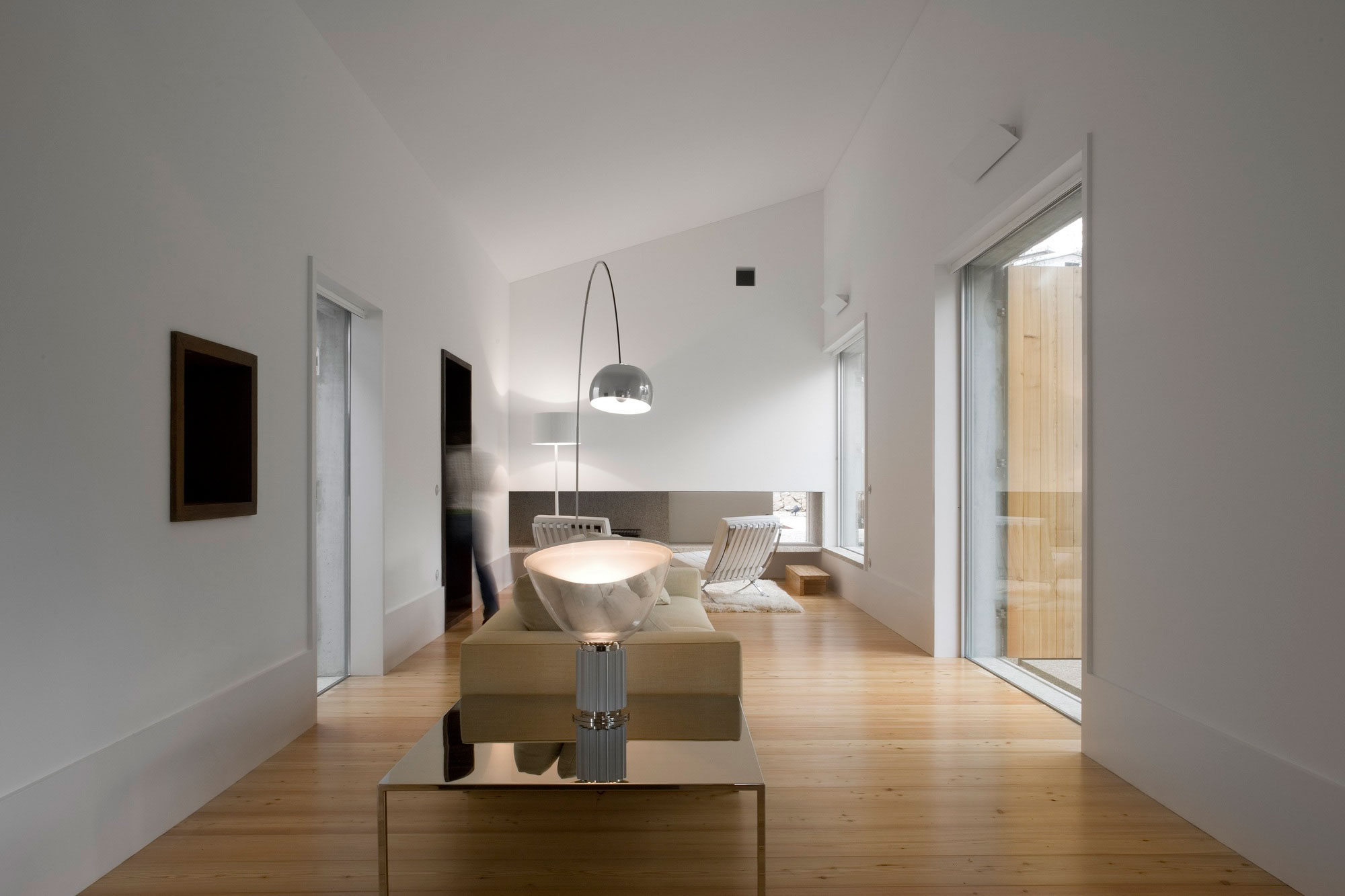 A Minimalist House with Clean Lines and Natural Light in Chamusca, Portugal by João Mendes Ribeiro (26)