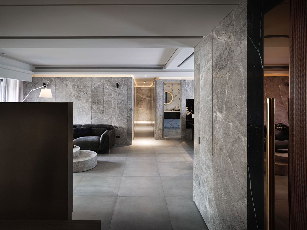 A Modern Home with Glamorous and Sophisticated Interiors in Taipei City by Yoma Design (1)