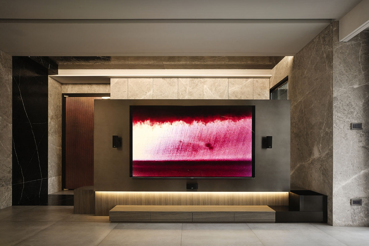 A Modern Home with Glamorous and Sophisticated Interiors in Taipei City by Yoma Design (5)