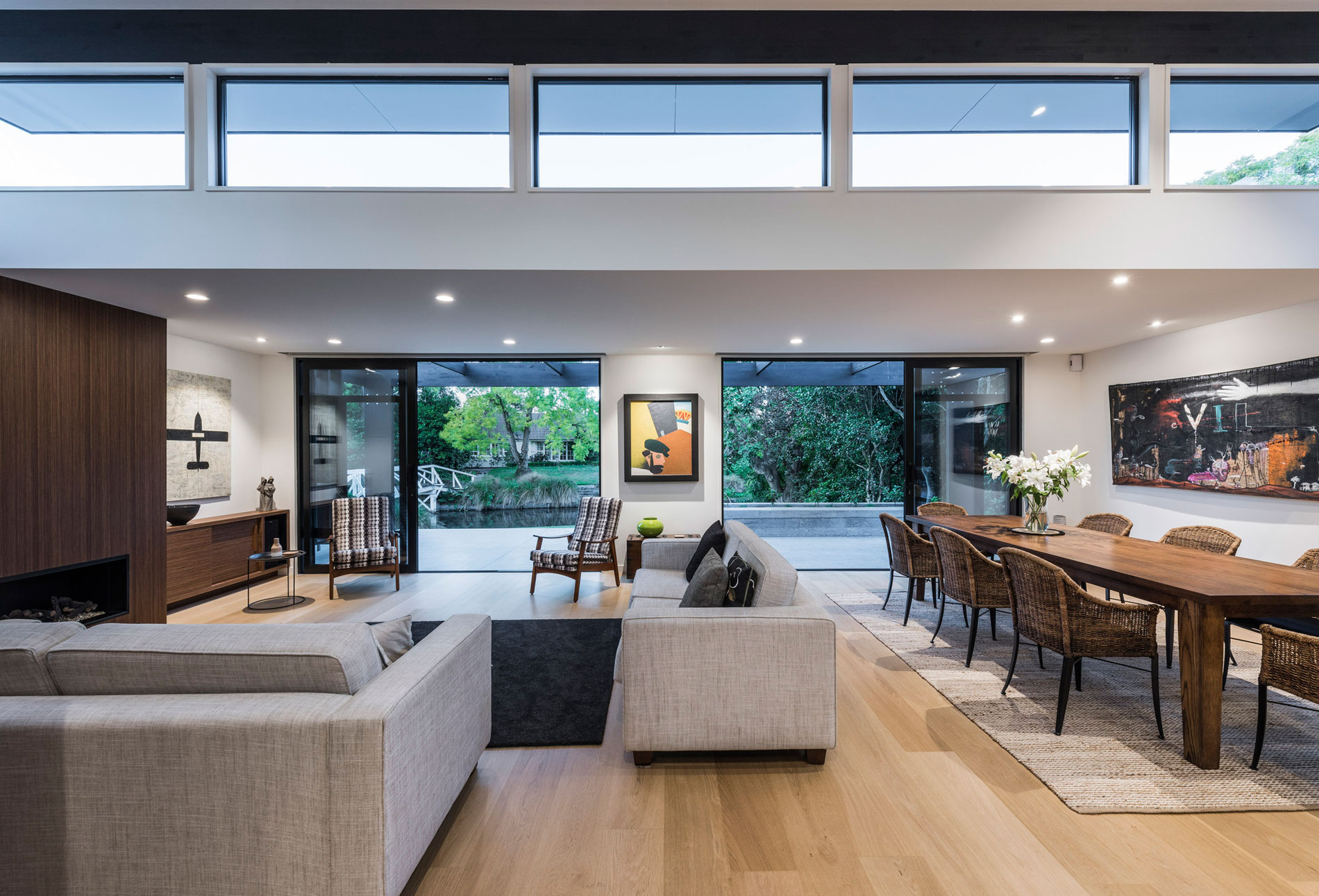 A Modern L-Shaped House with Light and Open Interiors in Fendalton, New Zealand by Cymon Allfrey Architects Ltd (4)