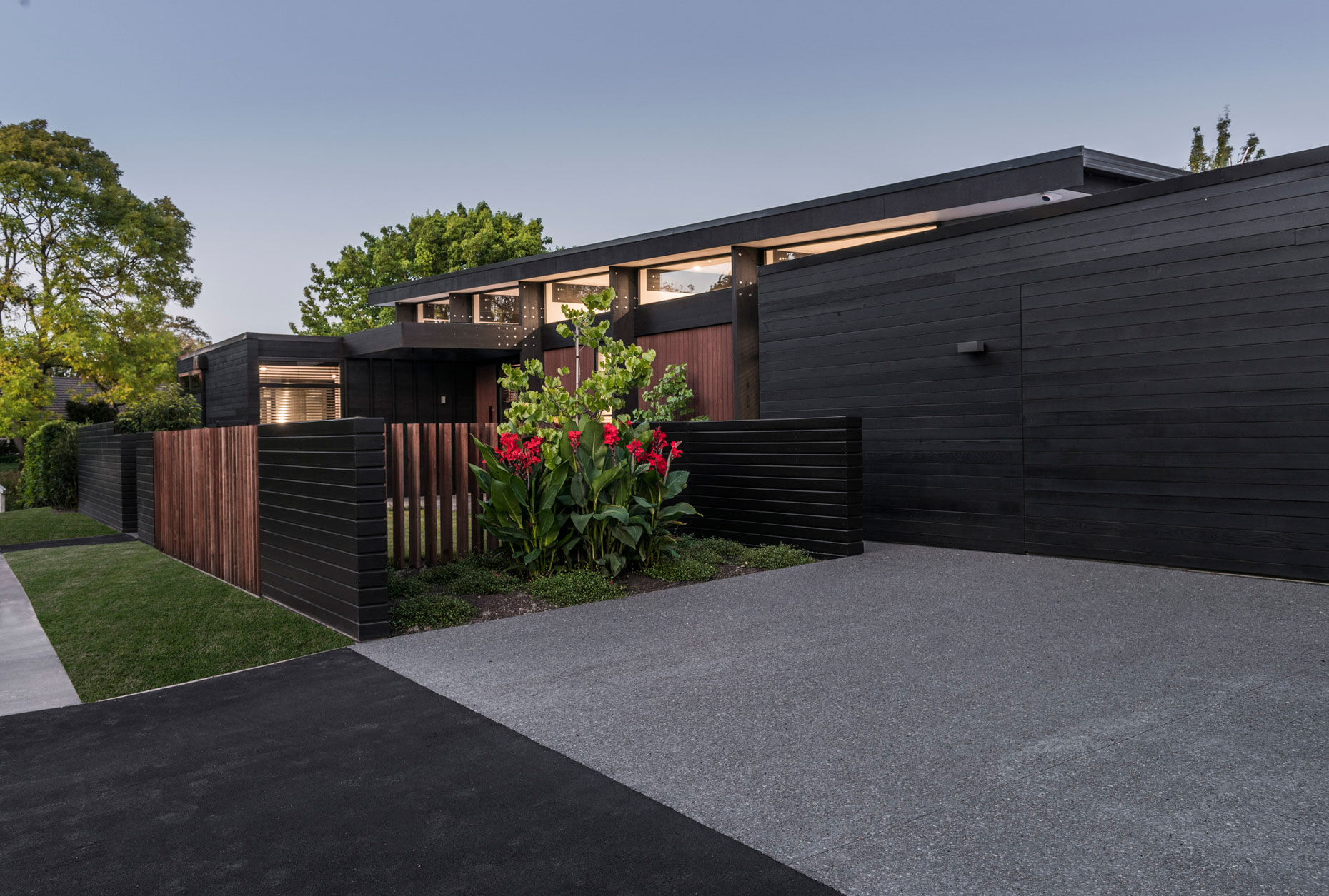 A Modern L-Shaped House with Light and Open Interiors in Fendalton, New Zealand by Cymon Allfrey Architects Ltd (8)