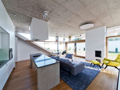 A Modern Rectangular House Impresses with a Splendid Interior and Exterior in Debrecen, Hungary by Sporaarchitects (14)