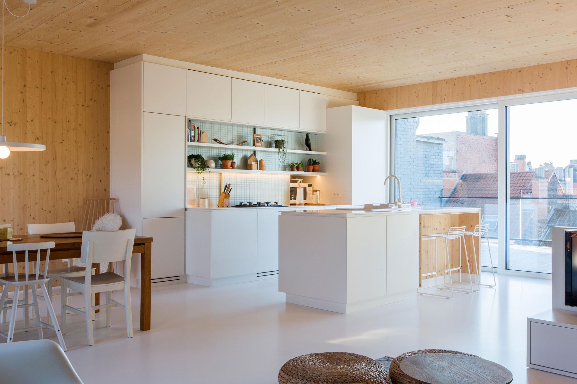A Playful and Modern Wooden Home Packed with Elegant Interiors in Brussels, Belgium by SPOTLESS ARCHITECTURE (13)