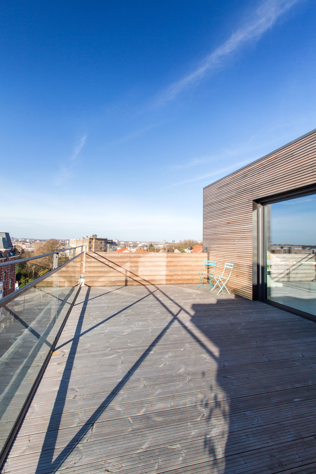 A Playful and Modern Wooden Home Packed with Elegant Interiors in Brussels, Belgium by SPOTLESS ARCHITECTURE (2)