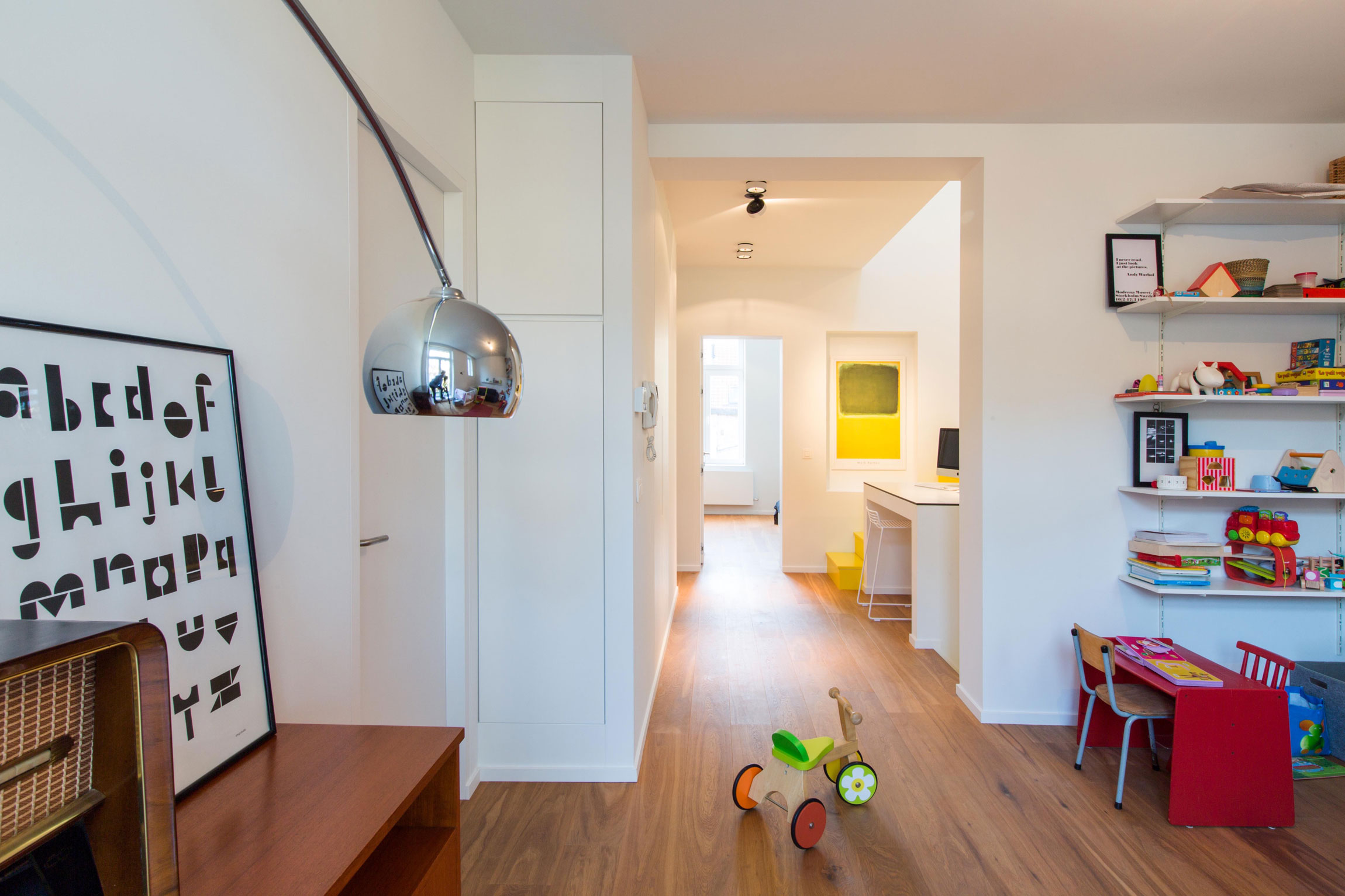 A Playful and Modern Wooden Home Packed with Elegant Interiors in Brussels, Belgium by SPOTLESS ARCHITECTURE (43)