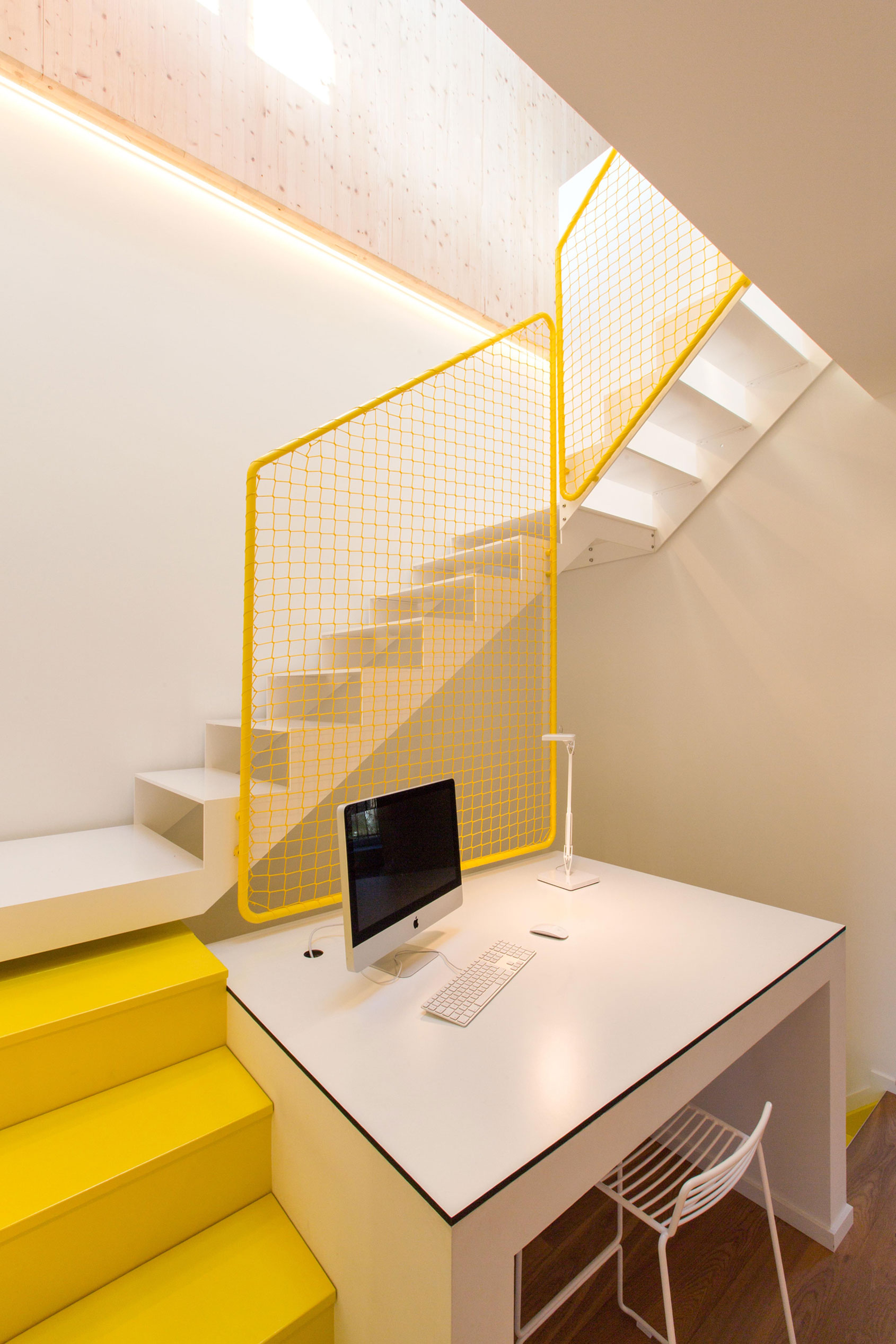 A Playful and Modern Wooden Home Packed with Elegant Interiors in Brussels, Belgium by SPOTLESS ARCHITECTURE (50)