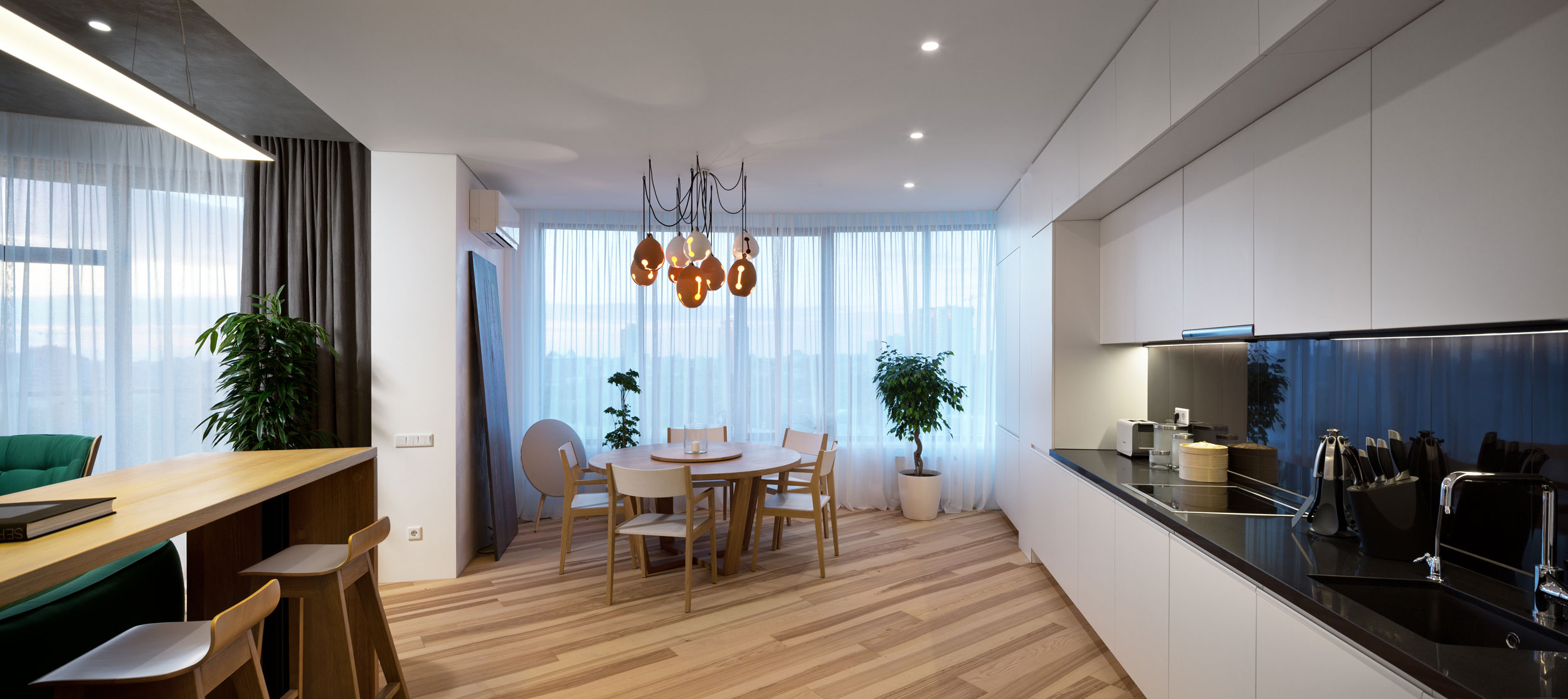 A Practical and Functional Apartment with Airy and Light Interiors in Kiev, Ukraine by Sergey Makhno Architects (9)