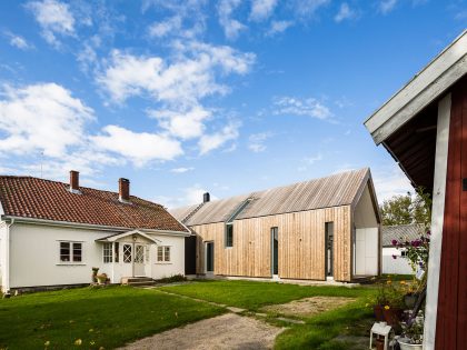 A Rundown Farmhouse Turned Into a Fascinating Contemporary Home in Sellebakk, Norway by Link Arkitektur (14)