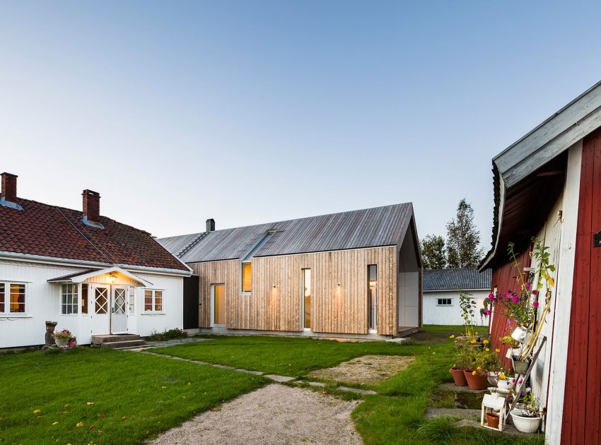 A Rundown Farmhouse Turned Into a Fascinating Contemporary Home in Sellebakk, Norway by Link Arkitektur (15)