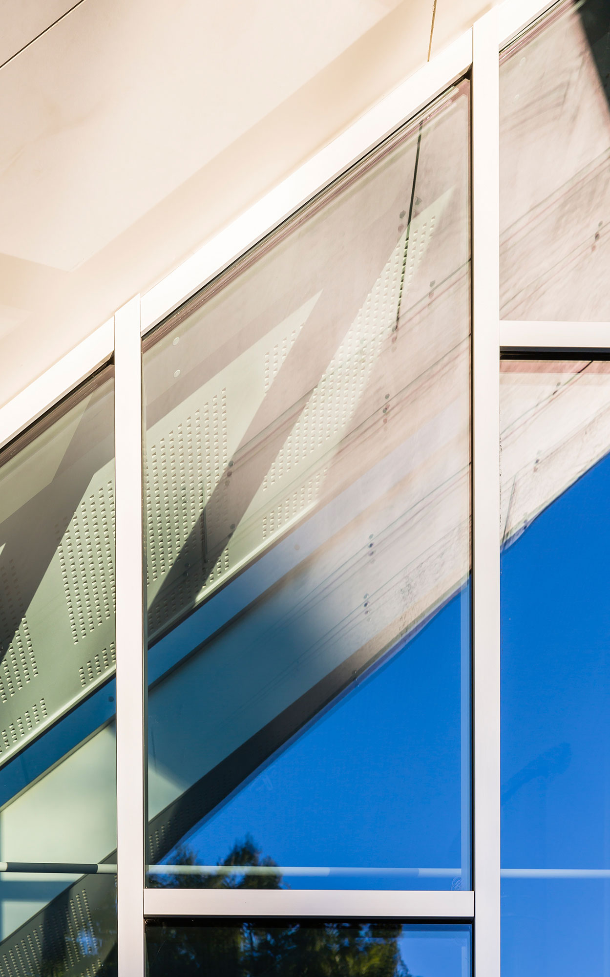 A Rundown Farmhouse Turned Into a Fascinating Contemporary Home in Sellebakk, Norway by Link Arkitektur (9)