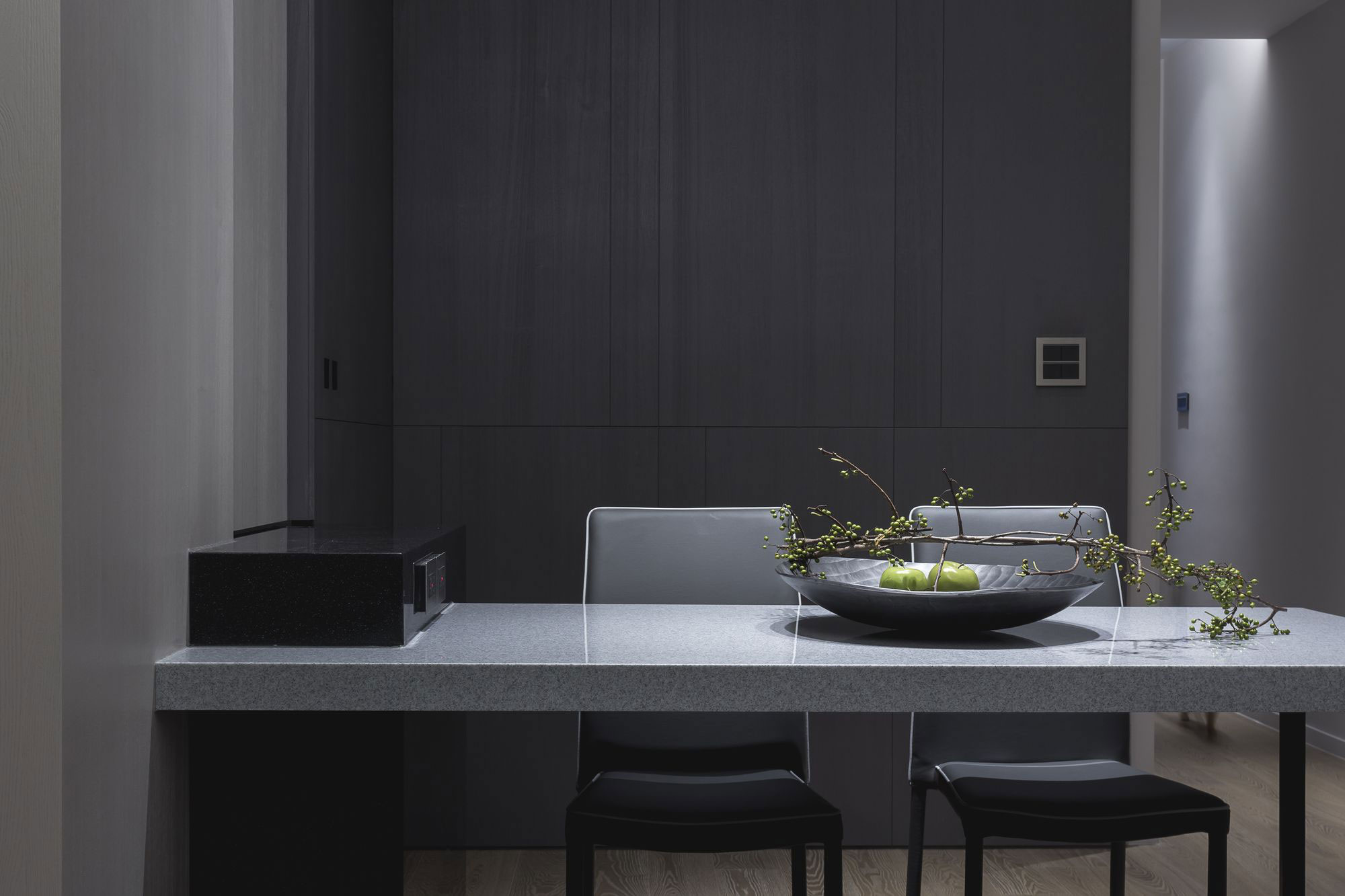 A Simple and Elegant Contemporary Apartment in Taipei City, Taiwan by Taipei Base Design Center (20)