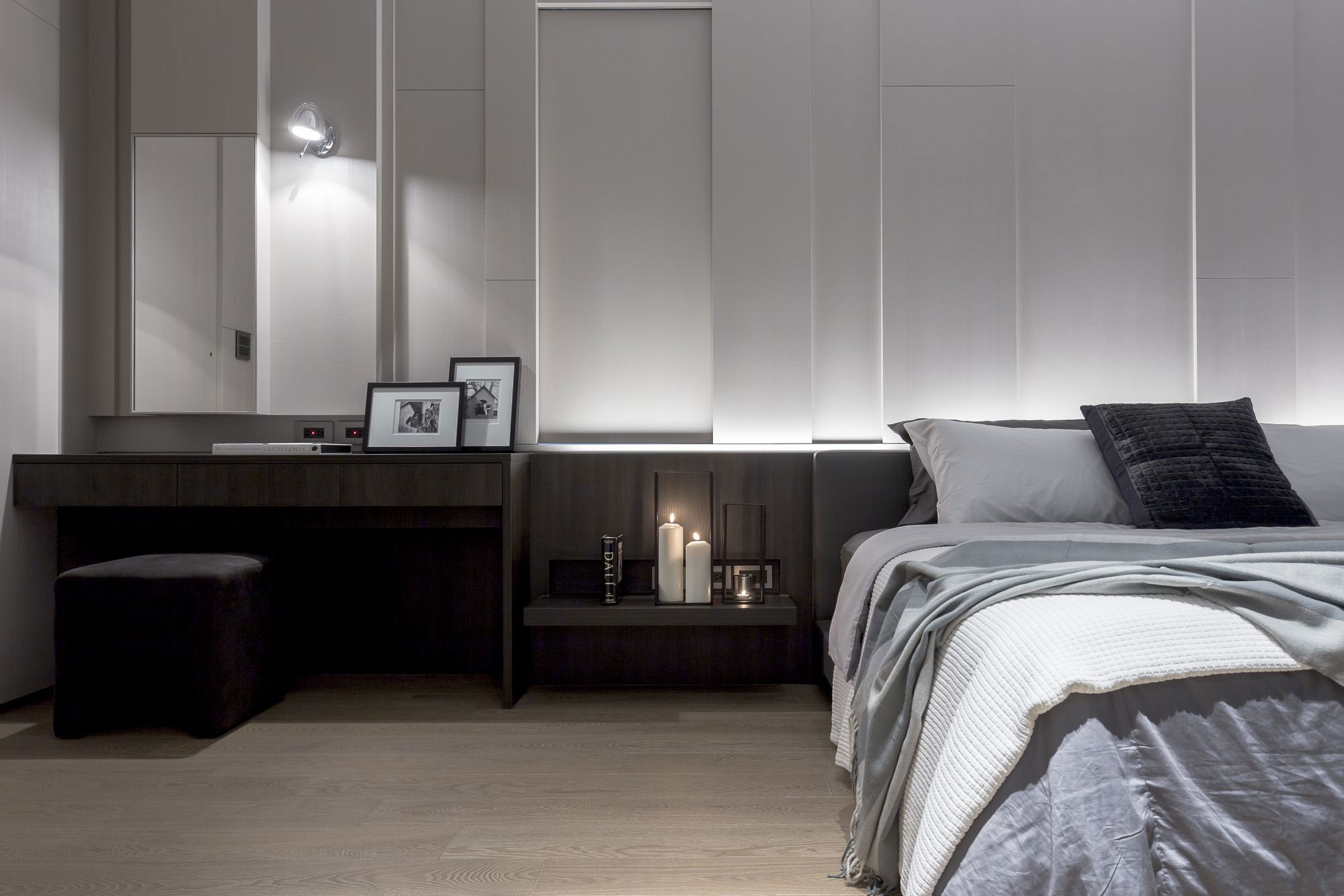 A Simple and Elegant Contemporary Apartment in Taipei City, Taiwan by Taipei Base Design Center (24)