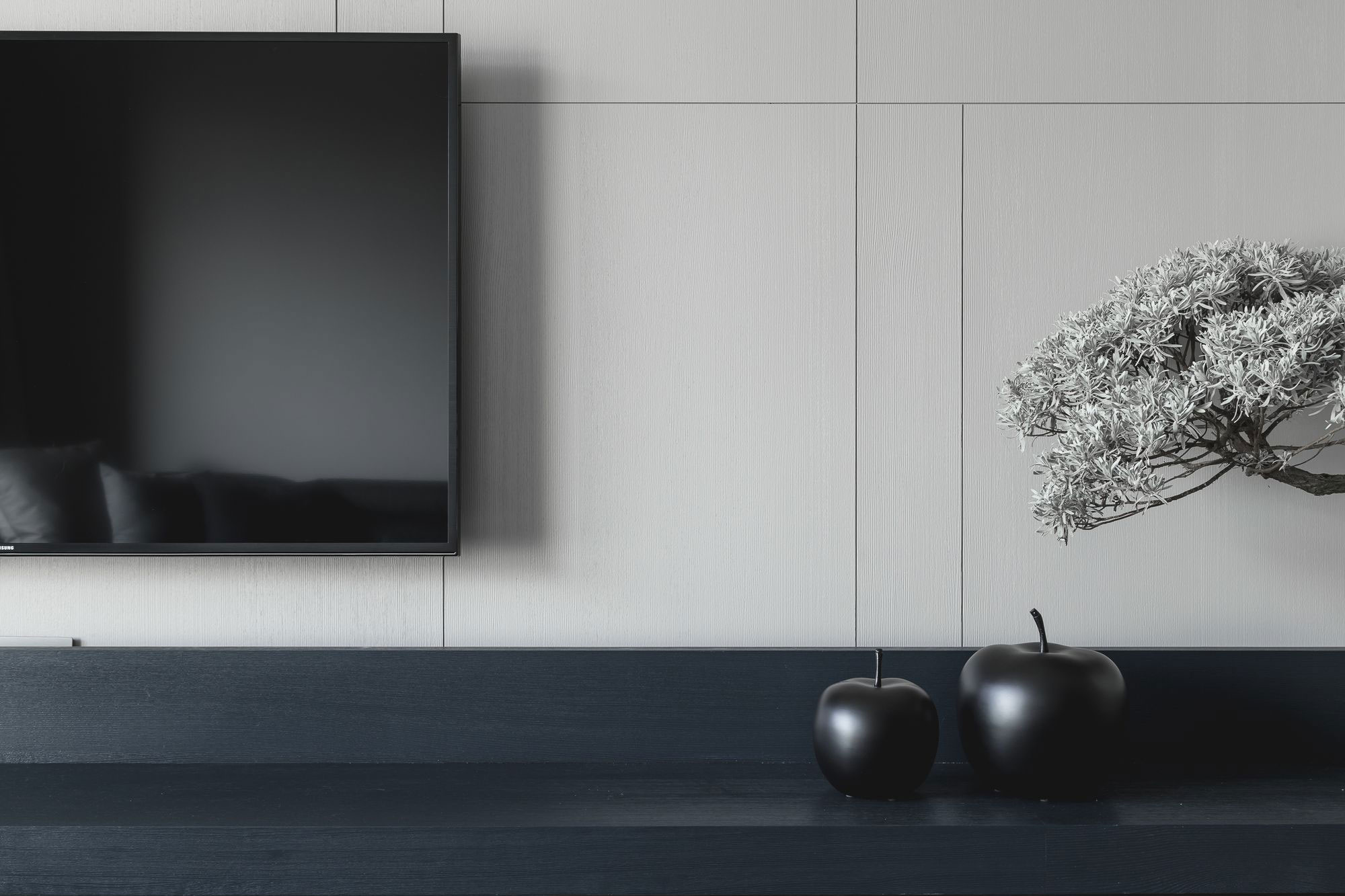 A Simple and Elegant Contemporary Apartment in Taipei City, Taiwan by Taipei Base Design Center (5)