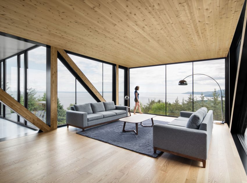 A Simple and Elegant House with Spectacular 360 Degree Views in Charlevoix by ACDF Architecture (9)