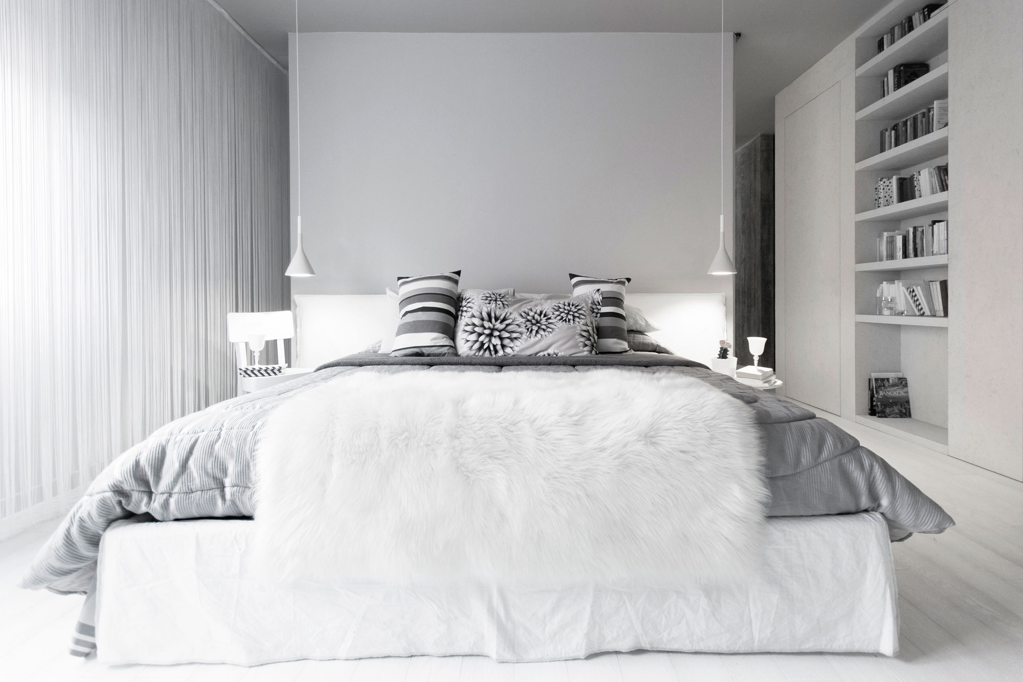 A Small Contemporary Home in White in San Miniato, Italy by LDA.iMdA Associated Architects (10)