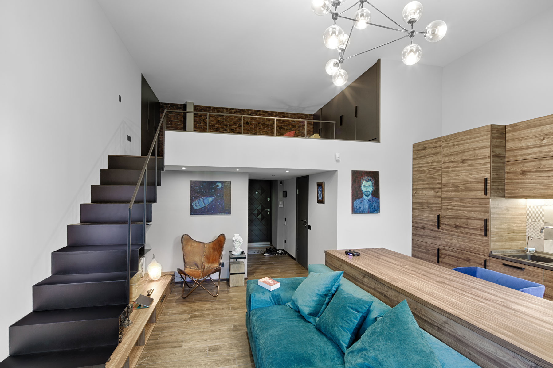 A Small Modern Apartment for One Person in the Historical Center of Kiev, Ukraine by Ivan Yunakov (4)