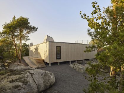 A Small and Elegant Home for a Young Couple in Gothenburg, Sweden