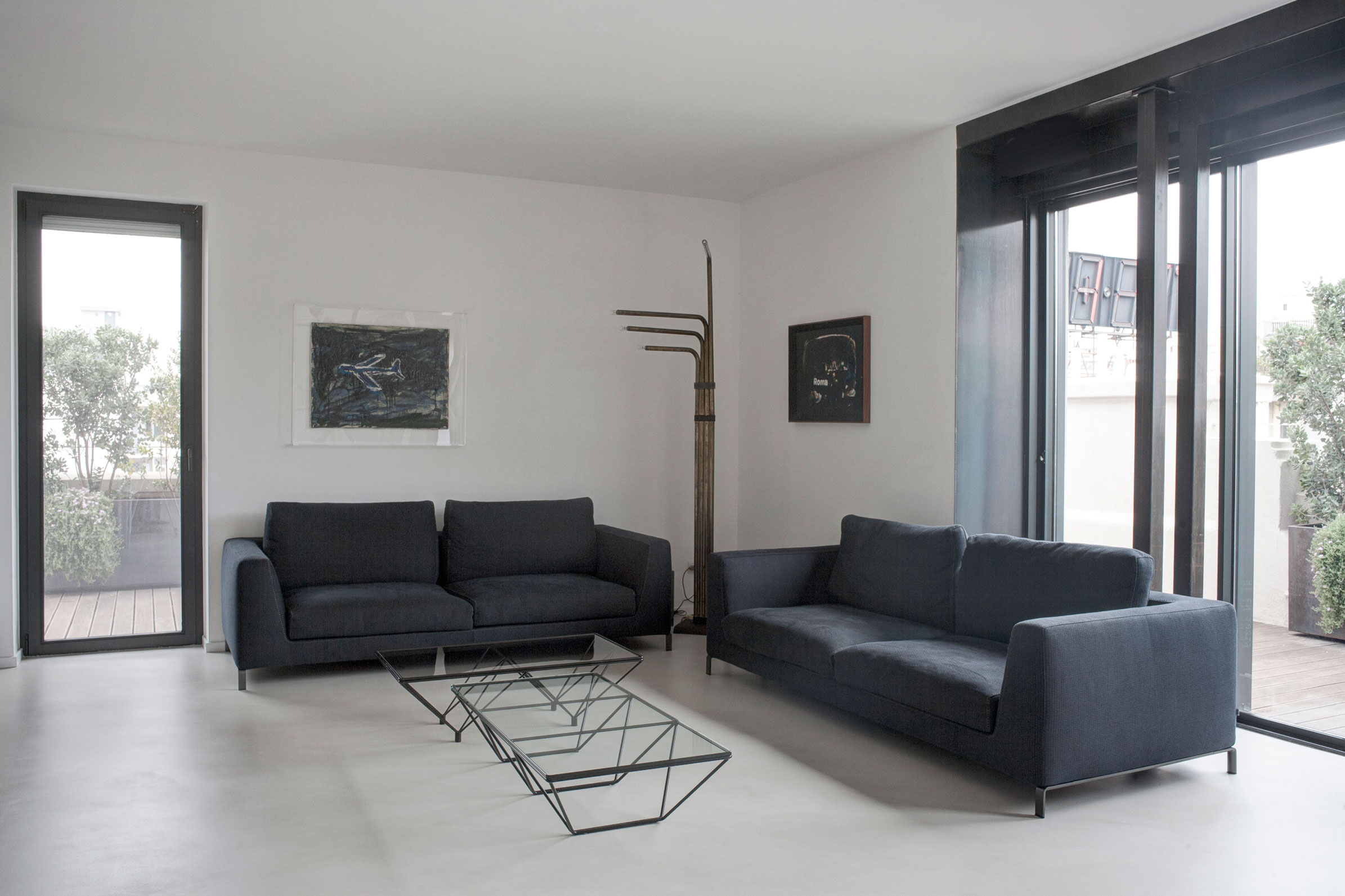 A Smart and Stylish Home Filled with Modern Elegance in Bari, Italy by 3C+M architettura (3)