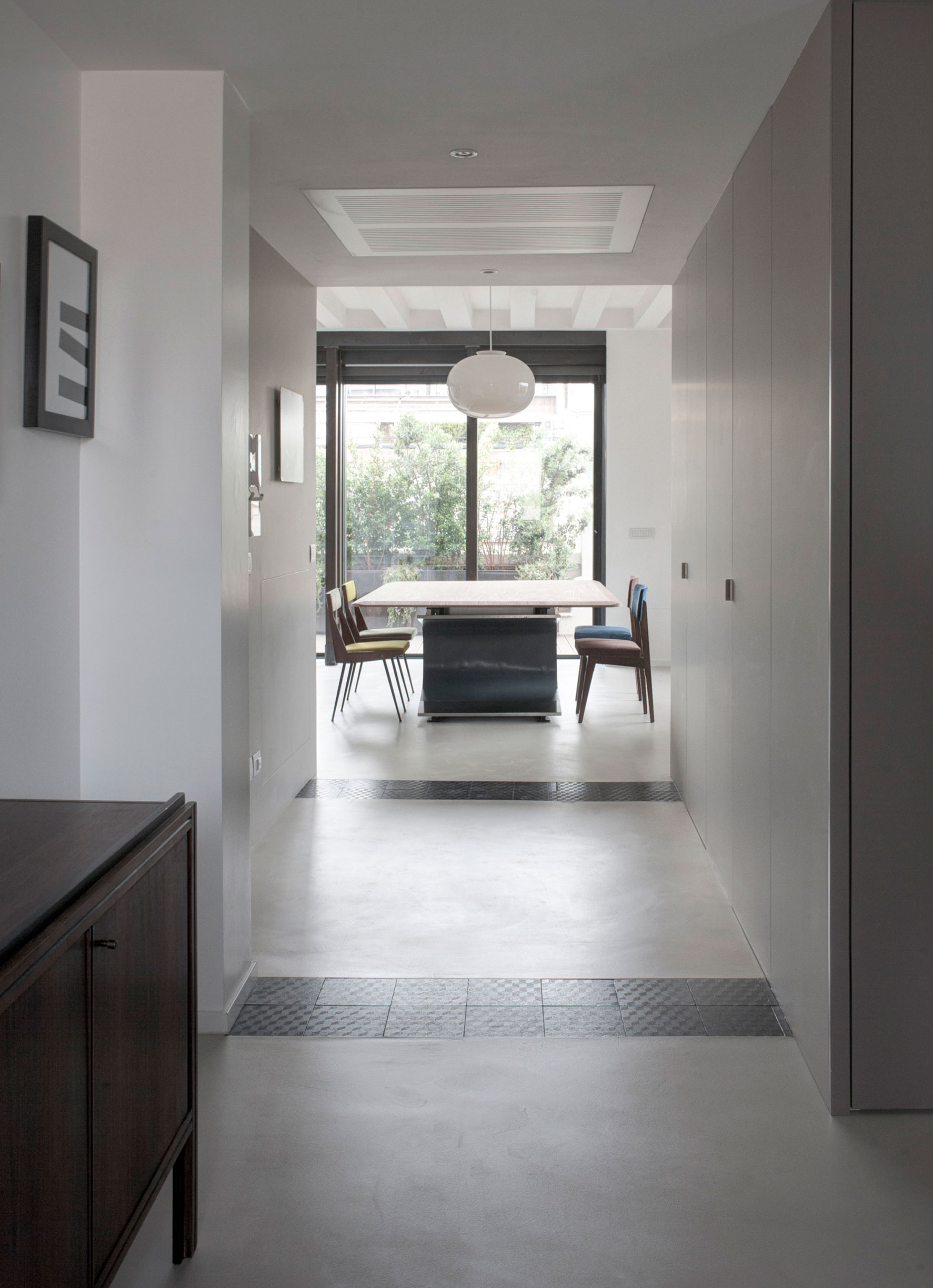 A Smart and Stylish Home Filled with Modern Elegance in Bari, Italy by 3C+M architettura (4)