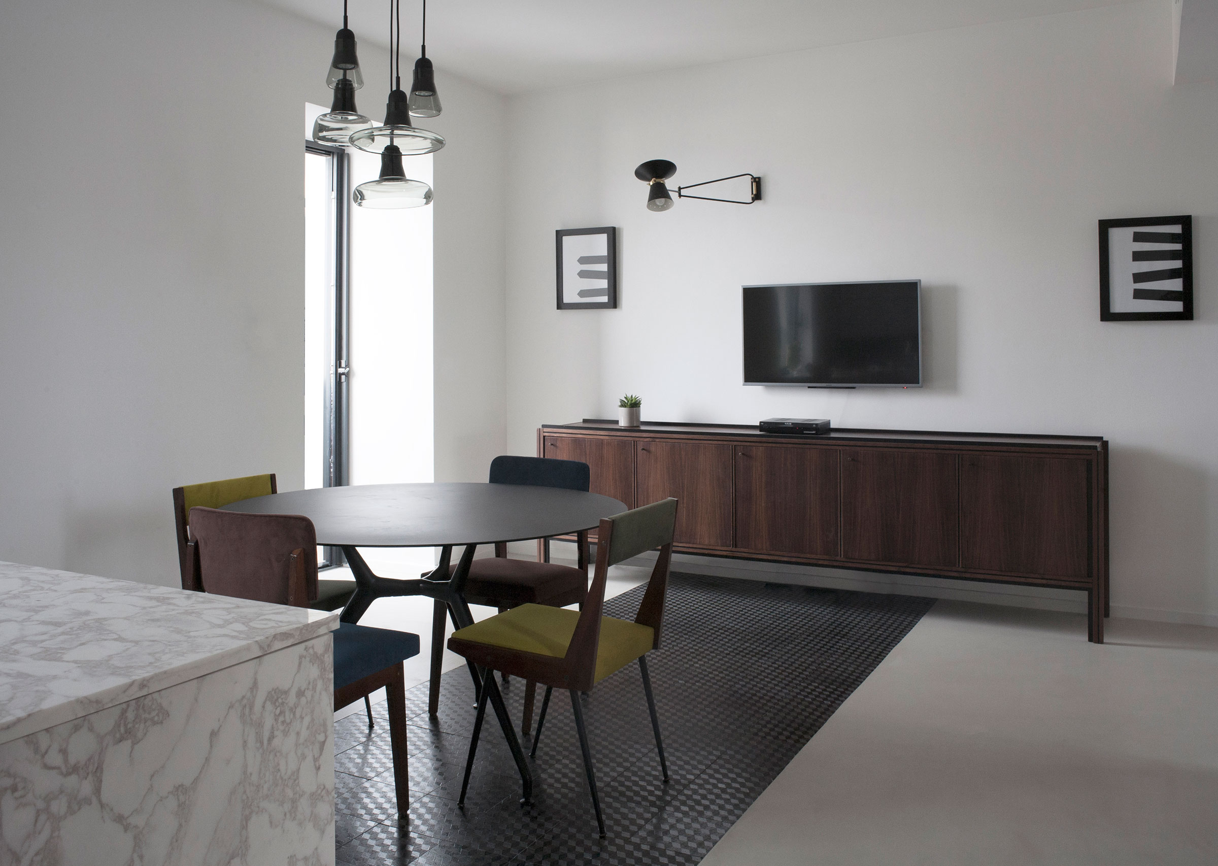 A Smart and Stylish Home Filled with Modern Elegance in Bari, Italy by 3C+M architettura (7)