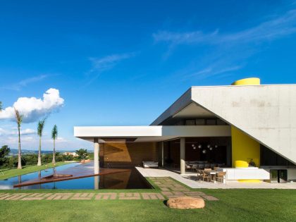 A Smooth and Elegant Contemporary Home with Stunning Views in Itupeva, Brazil by Gustavo Arbex (11)
