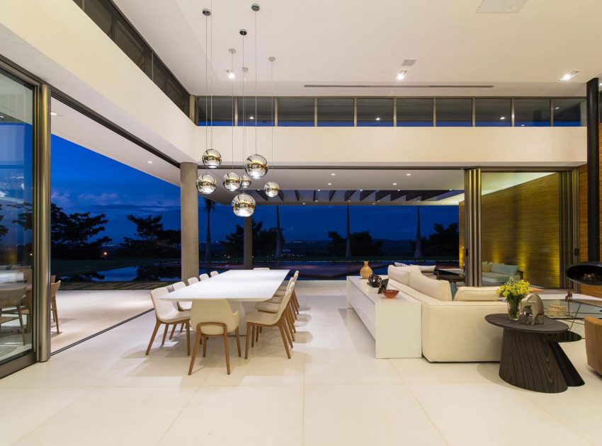 A Smooth and Elegant Contemporary Home with Stunning Views in Itupeva, Brazil by Gustavo Arbex (29)