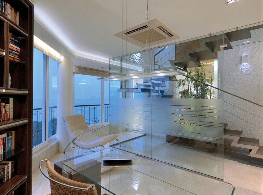 A Sophisticated Triplex Penthouse with Splendid and Elegant Ambiance in Mumbai, India by Space Dynamix (15)