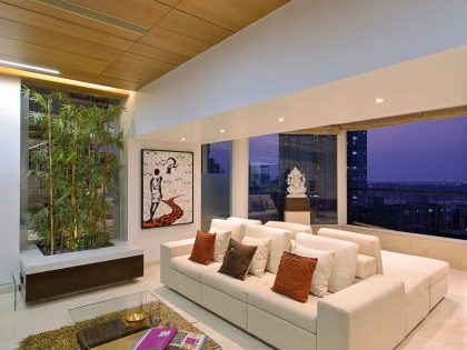 A Sophisticated Triplex Penthouse with Splendid and Elegant Ambiance in Mumbai, India by Space Dynamix (19)