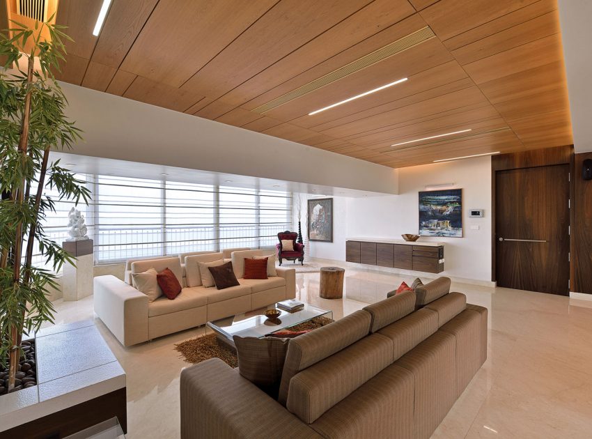 A Sophisticated Triplex Penthouse with Splendid and Elegant Ambiance in Mumbai, India by Space Dynamix (3)