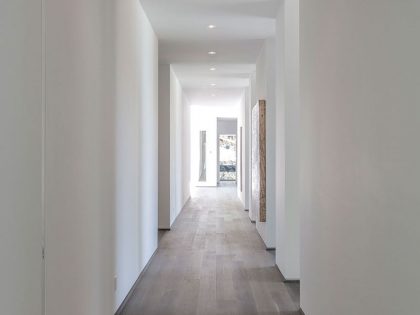 A Spacious Contemporary Home for a Young Professional Couple in Scarborough Bluffs by rzlbd (12)