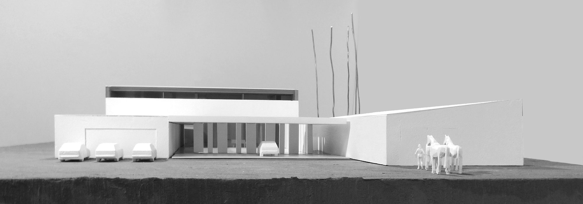 A Spacious Contemporary House Hidden in a Dense Oak Forest in Kharkiv, Ukraine by Drozdov&Partners (23)