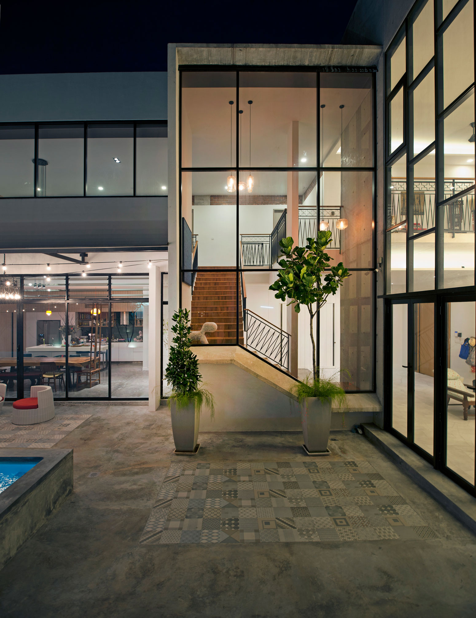 A Spacious Contemporary House with Stunning and Elegant Interiors in Selangor, Malaysia by Seshan Design (28)